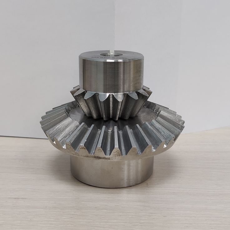 Коническая пара прямозубая (B) C30B240 передат. число=1:1,5, M=3, Z=16/24, EMT | ЕМТ